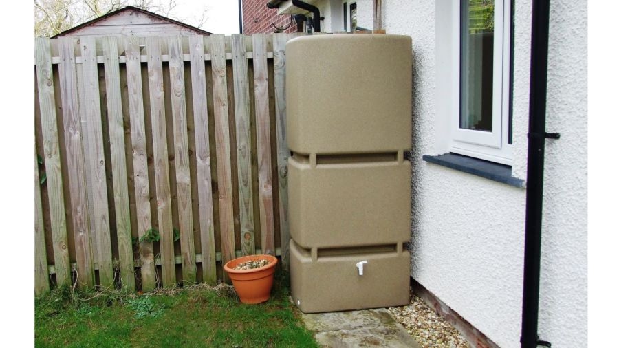 9000520K Wall tank 800L water butt - Sandstone